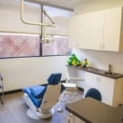 dentist-chair Dentist chair